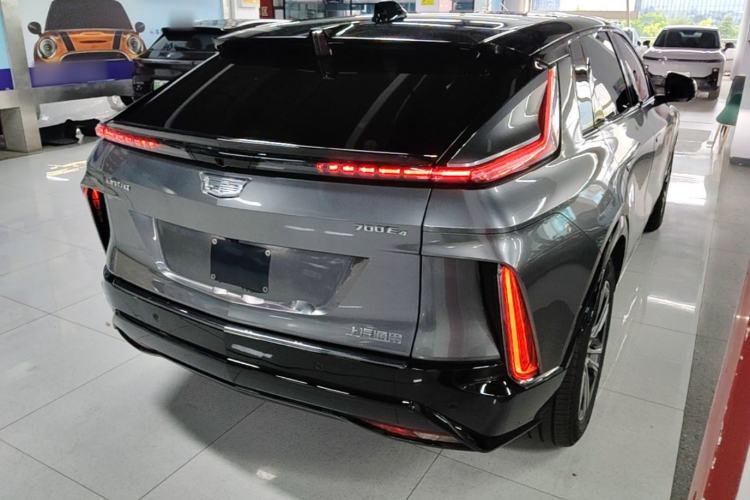 Used Cadillac LYRIQ 2022 Four-Wheel-Drive High-Performance Deluxe Edition Rear Right 45 Deg