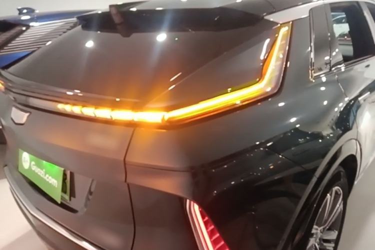 Used Cadillac LYRIQ 2022 Rear-Drive Long-Range Prestige Edition Right Rear Taillight