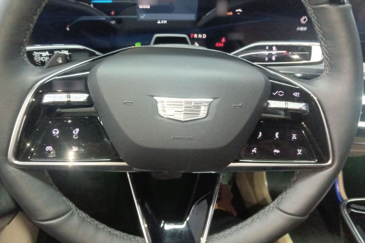 Used Cadillac LYRIQ 2022 Four-Wheel-Drive High-Performance Deluxe Edition Steering Wheel