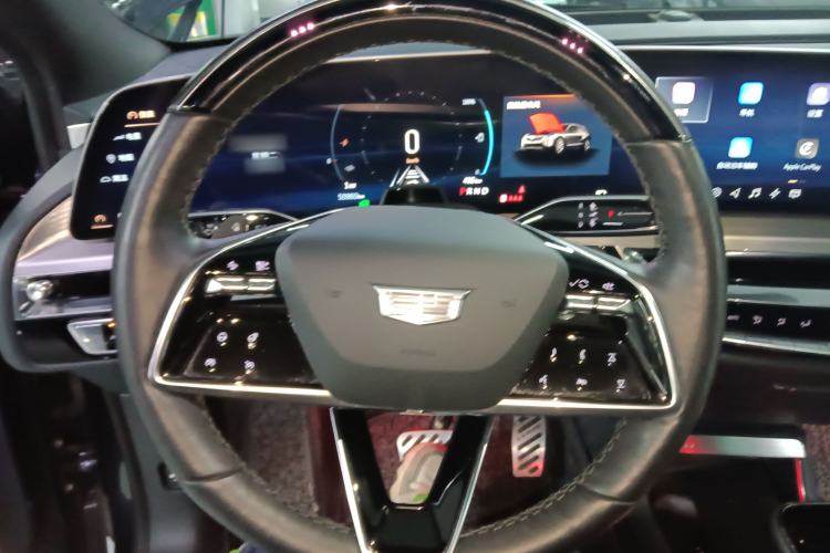 Used Cadillac LYRIQ 2022 Four-Wheel-Drive High-Performance Deluxe Edition Steering Wheel