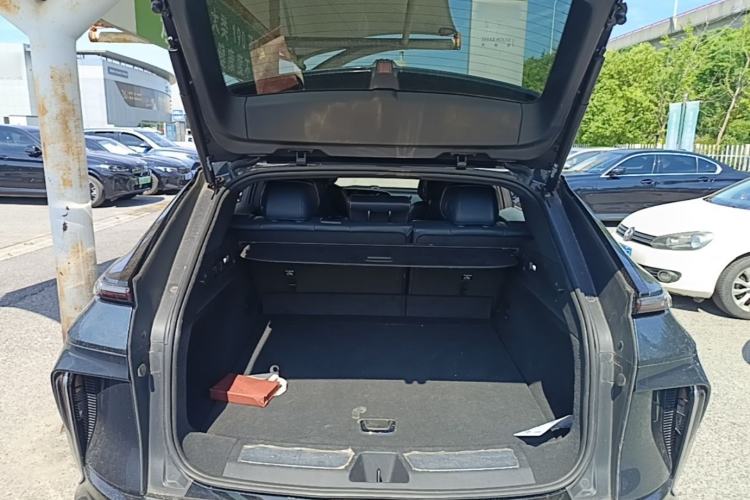 Used Cadillac LYRIQ 2022 Rear-Drive Long-Range Prestige Edition Trunk