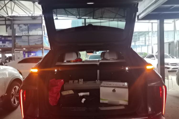 Used Cadillac LYRIQ 2022 Rear-Drive Long-Range Luxury Edition Trunk