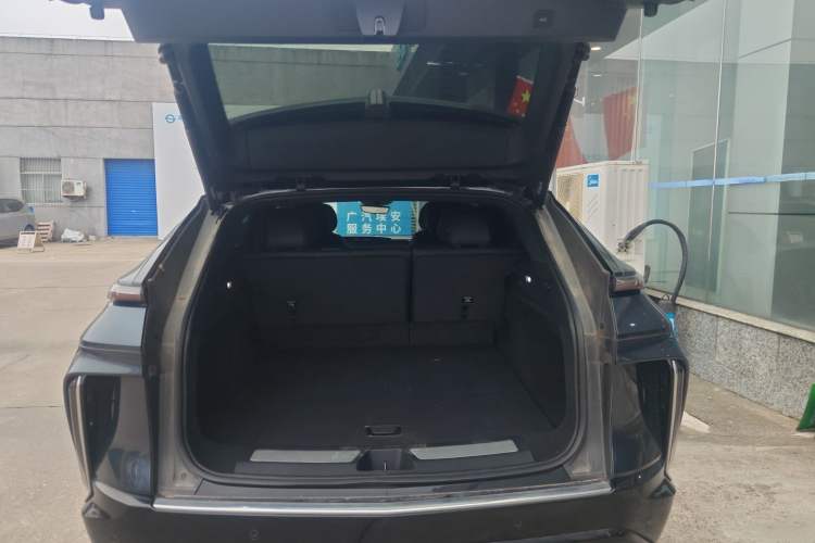 Used Cadillac LYRIQ 2022 Rear-Drive Long-Range Luxury Edition Trunk