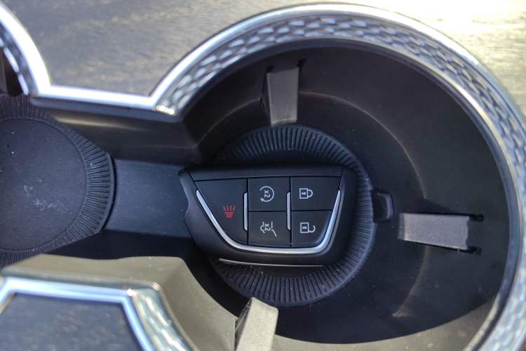 Used Cadillac LYRIQ 2022 Four-Wheel-Drive High-Performance Deluxe Edition Vehicle Key