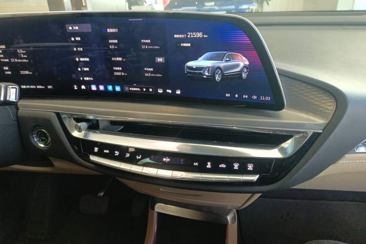 Used Cadillac LYRIQ 2022 Rear-Drive Long-Range Prestige Edition Audio And AC Panel
