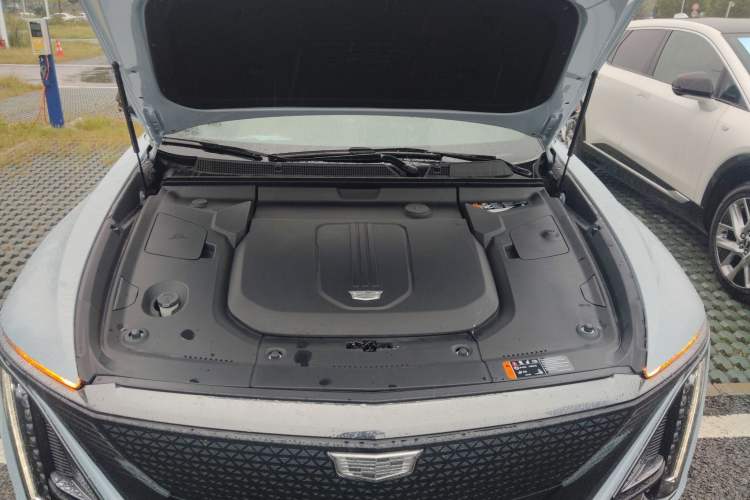 Used Cadillac LYRIQ 2022 Four-Wheel-Drive High-Performance Deluxe Edition Engine Bay