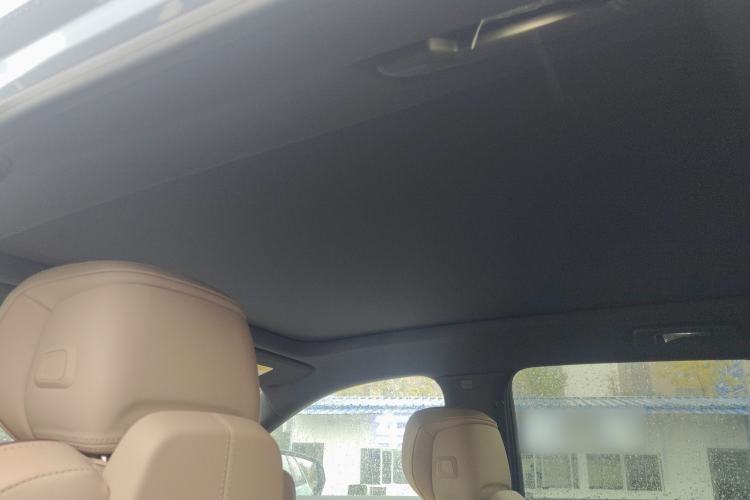 Used Cadillac LYRIQ 2022 Four-Wheel-Drive High-Performance Deluxe Edition Headliner