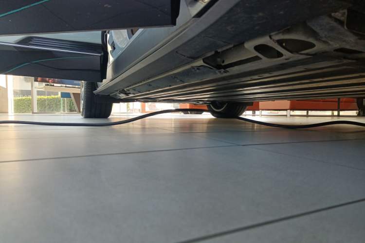 Used Cadillac LYRIQ 2022 Rear-Drive Long-Range Prestige Edition Right Side Sill