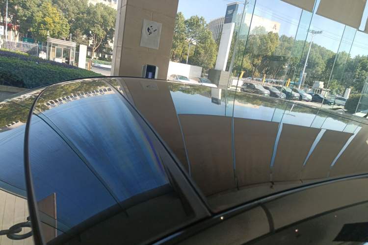Used Cadillac LYRIQ 2022 Rear-Drive Long-Range Prestige Edition Roof