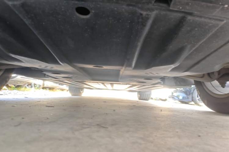 Used Cadillac LYRIQ 2022 Rear-Drive Long-Range Prestige Edition Chassis Front