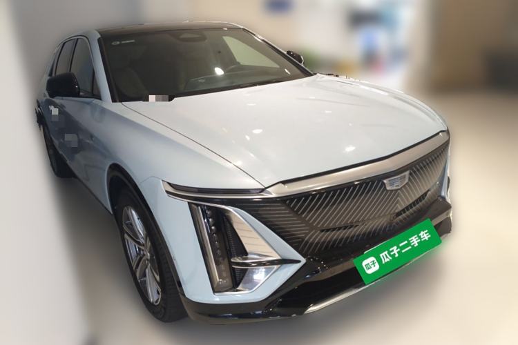 Used Cadillac LYRIQ 2022 Rear-Drive Long-Range Prestige Edition Front Right 45 Deg