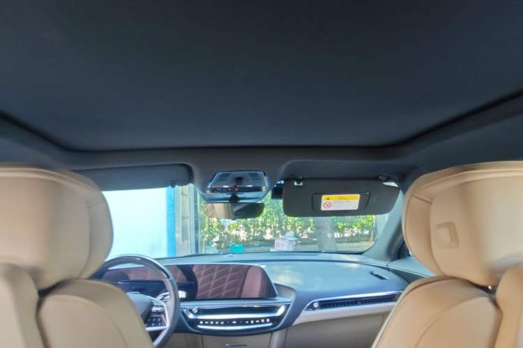 Used Cadillac LYRIQ 2022 Rear-Drive Long-Range Prestige Edition Headliner