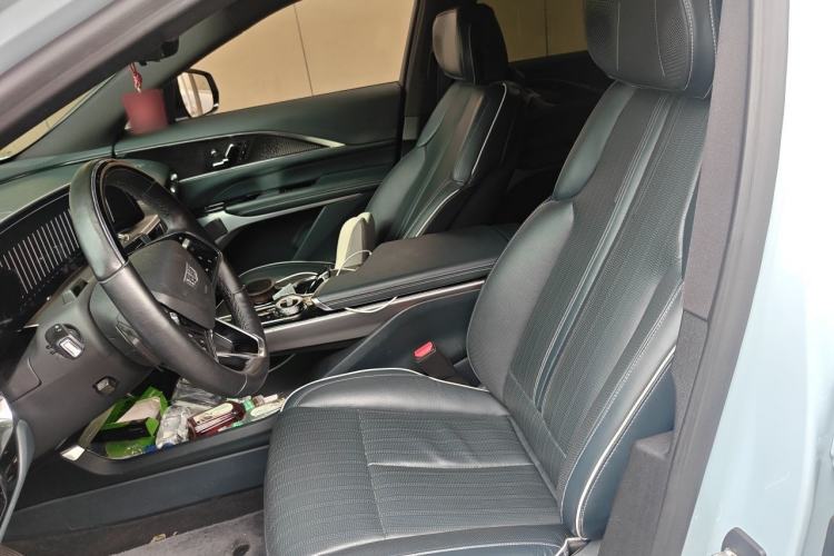 Used Cadillac LYRIQ 2022 Rear-Drive Long-Range Prestige Edition Left Front Seat