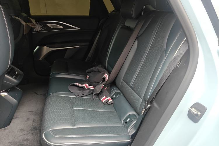 Used Cadillac LYRIQ 2022 Rear-Drive Long-Range Prestige Edition Left Rear Seat