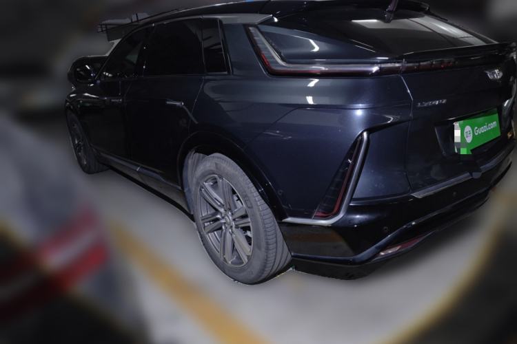 Used Cadillac LYRIQ 2022 Rear-Drive Long-Range Luxury Edition Rear Left 45 Deg