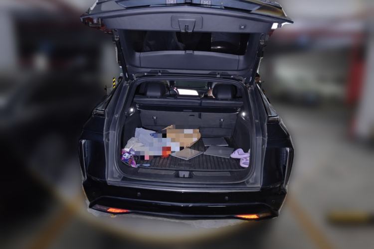Used Cadillac LYRIQ 2022 Rear-Drive Long-Range Luxury Edition Trunk