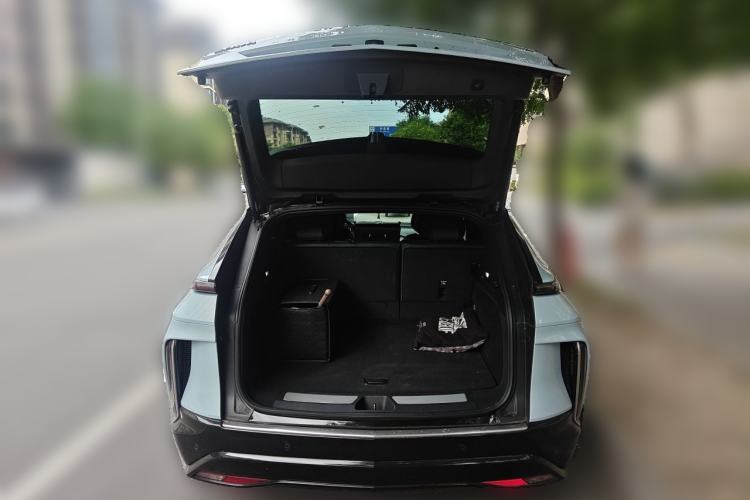 Used Cadillac LYRIQ 2022 Rear-Drive Long-Range Prestige Edition Trunk