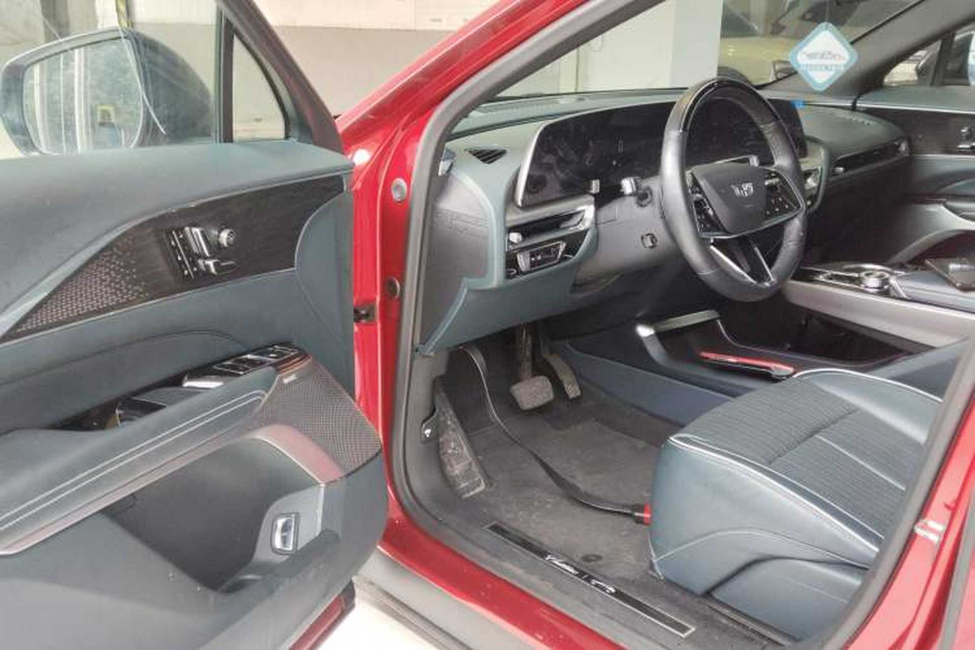 Used Cadillac LYRIQ 2022 Rear-Drive Long-Range Prestige Edition Driver Seat
