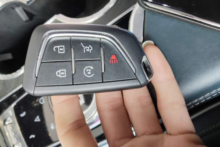 Used Cadillac LYRIQ 2022 Rear-Drive Long-Range Prestige Edition Interior 1