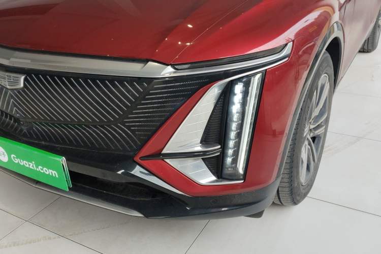 Used Cadillac LYRIQ 2022 Rear-Drive Long-Range Prestige Edition Left Front Headlight