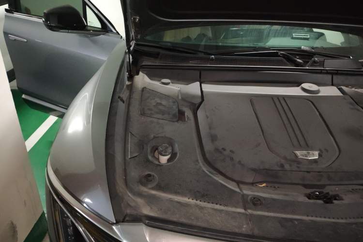 Used Cadillac LYRIQ 2022 Rear-Drive Long-Range Prestige Edition Engine Bay Right