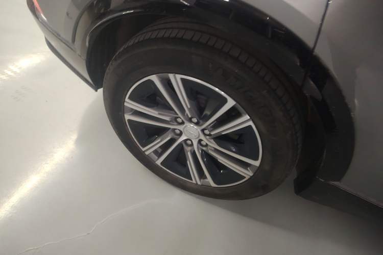 Used Cadillac LYRIQ 2022 Four-Wheel-Drive High-Performance Deluxe Edition Exterior 8