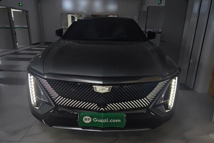 Used Cadillac LYRIQ 2022 Rear-Drive Long-Range Luxury Edition Front
