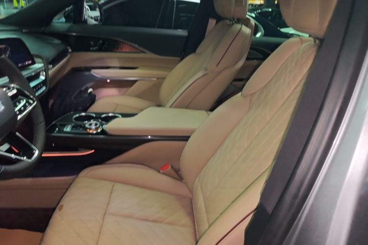 Used Cadillac LYRIQ 2022 Rear-Drive Long-Range Prestige Edition Left Front Seat