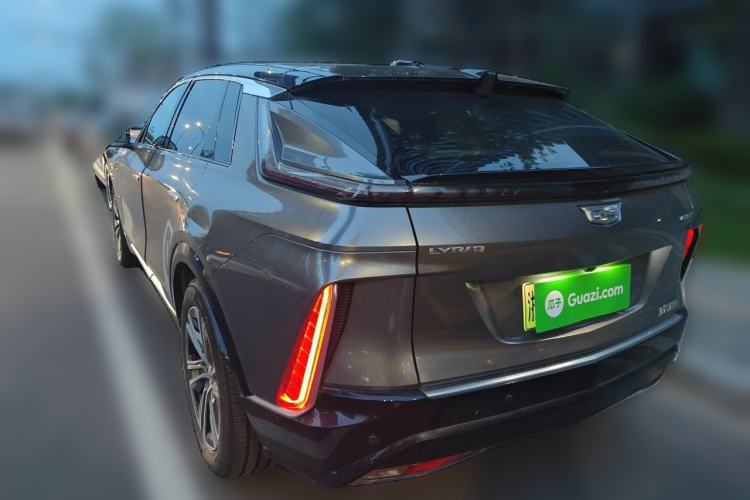 Used Cadillac LYRIQ 2022 Rear-Drive Long-Range Luxury Edition Rear Left 45 Deg