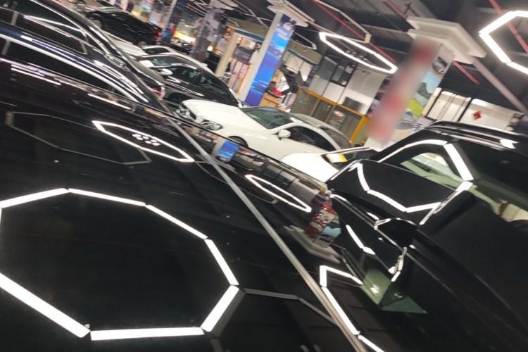 Used Cadillac LYRIQ 2022 Rear-Drive Long-Range Prestige Edition Roof