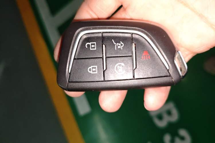 Used Cadillac LYRIQ 2022 Rear-Drive Long-Range Prestige Edition Vehicle Key