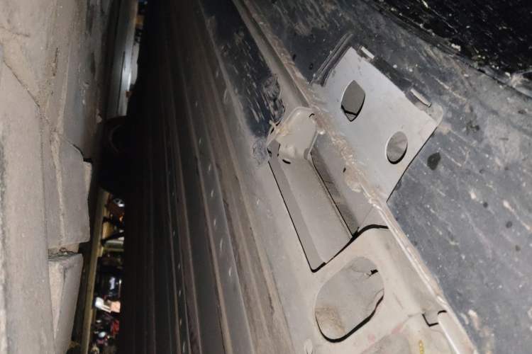 Used Cadillac LYRIQ 2022 Four-Wheel-Drive High-Performance Deluxe Edition Chassis Front Right