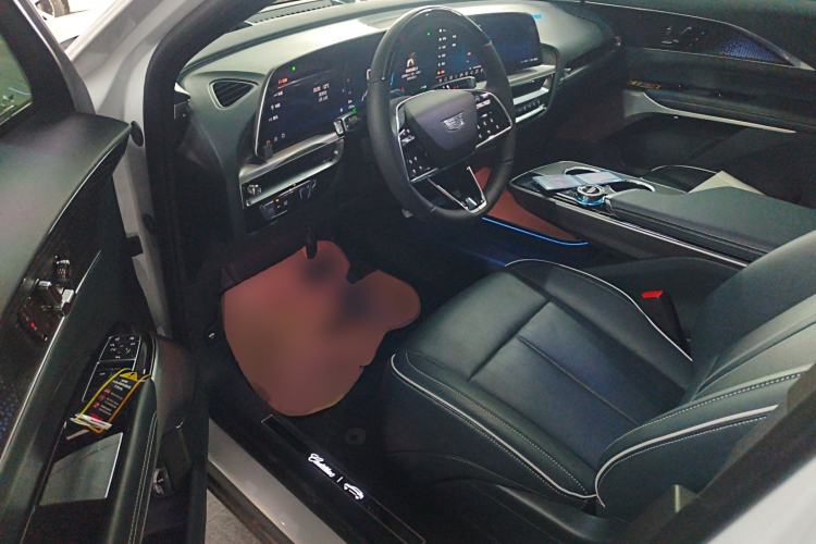 Used Cadillac LYRIQ 2022 Four-Wheel-Drive High-Performance Deluxe Edition Driver Seat