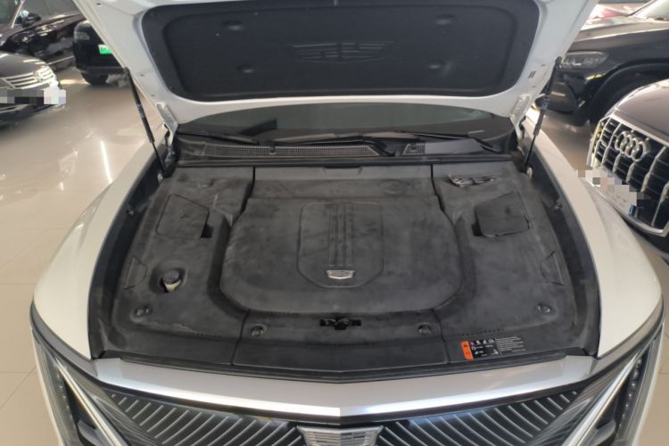 Used Cadillac LYRIQ 2022 Four-Wheel-Drive High-Performance Deluxe Edition Engine Bay