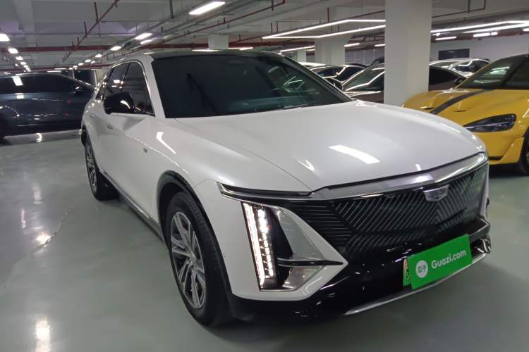 Used Cadillac LYRIQ 2022 Rear-Drive Long-Range Prestige Edition Exterior 2