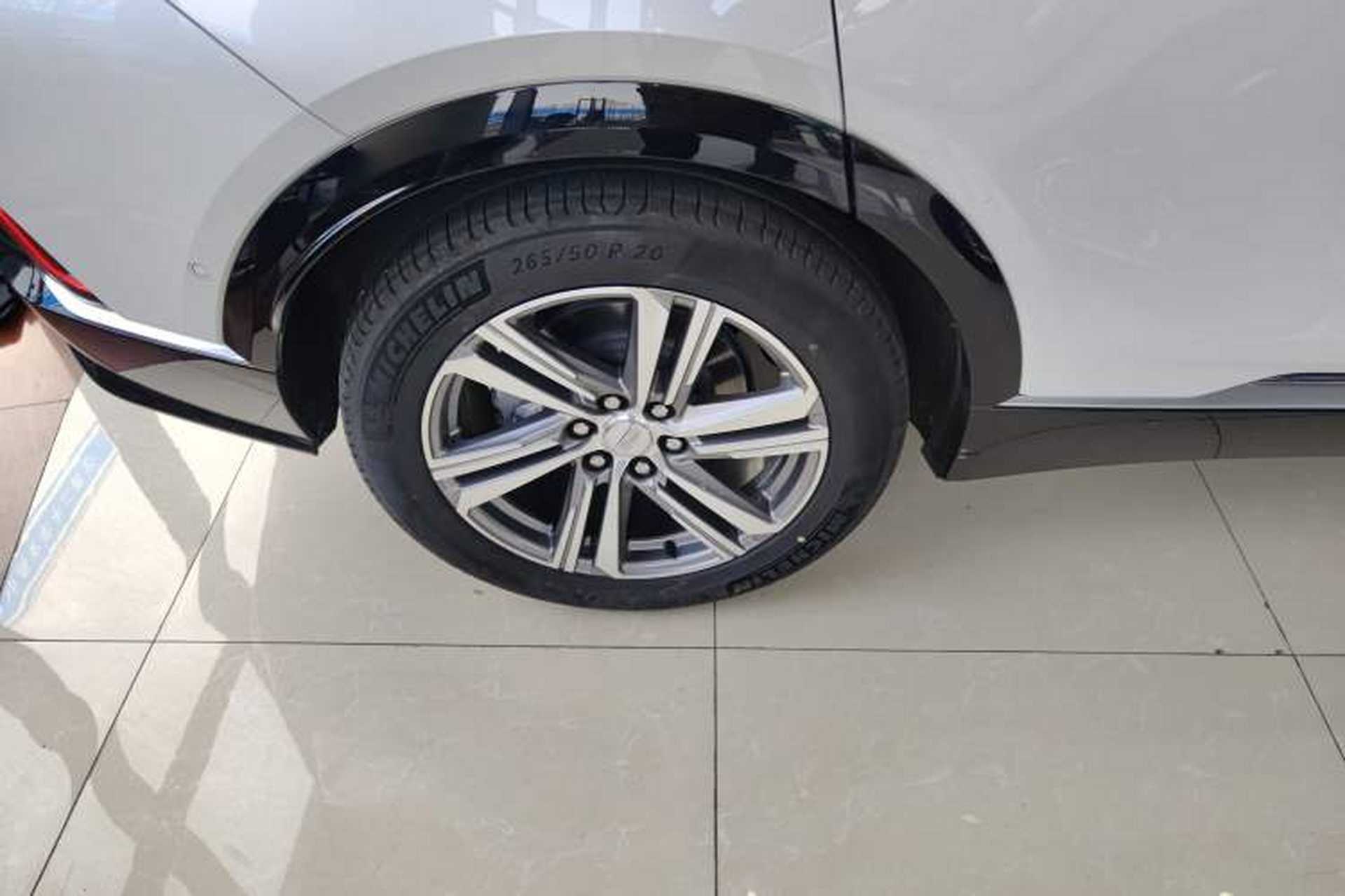Used Cadillac LYRIQ 2022 Rear-Drive Long-Range Luxury Edition Exterior 5