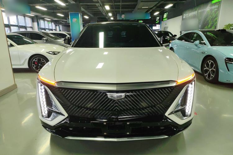 Used Cadillac LYRIQ 2022 Four-Wheel-Drive High-Performance Deluxe Edition Front