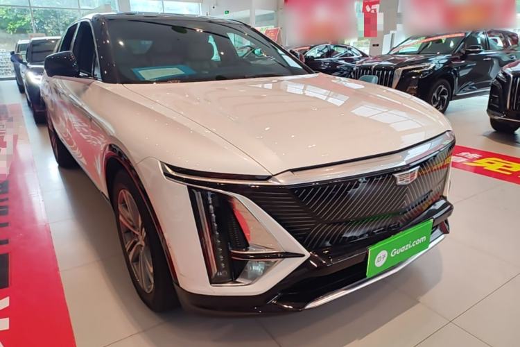 Used Cadillac LYRIQ 2022 Rear-Drive Long-Range Prestige Edition Front Right 45 Deg