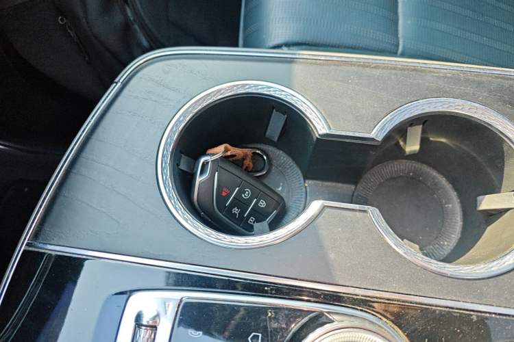 Used Cadillac LYRIQ 2022 Four-Wheel-Drive High-Performance Deluxe Edition Interior 1