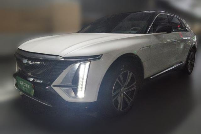 Used Cadillac LYRIQ 2022 Rear-Drive Long-Range Luxury Edition