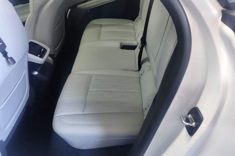 Used Cadillac LYRIQ 2022 Rear-Drive Long-Range Luxury Edition Left Rear Seat