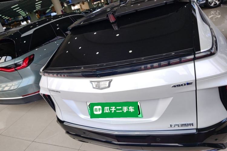 Used Cadillac LYRIQ 2022 Rear-Drive Long-Range Luxury Edition Rear