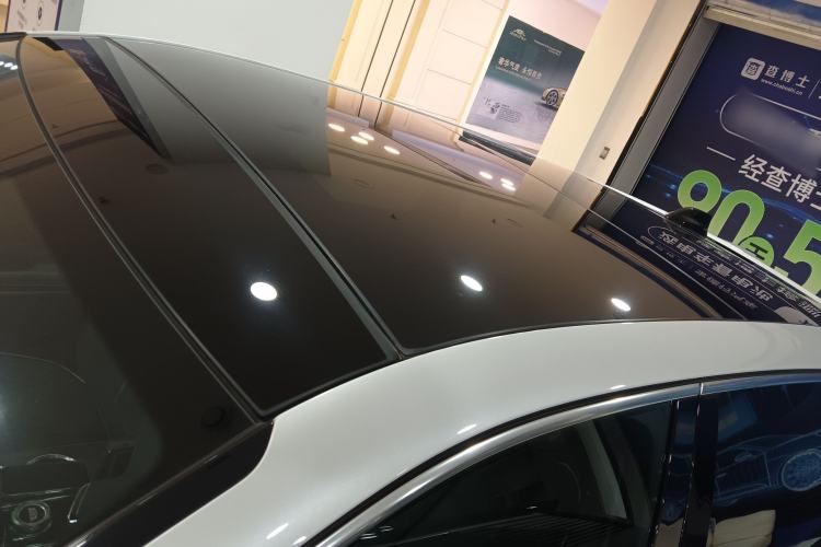 Used Cadillac LYRIQ 2022 Rear-Drive Long-Range Prestige Edition Roof