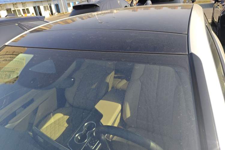 Used Cadillac LYRIQ 2022 Rear-Drive Long-Range Prestige Edition Roof
