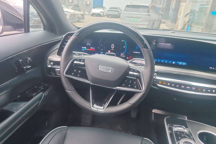 Used Cadillac LYRIQ 2022 Rear-Drive Long-Range Prestige Edition Steering Wheel