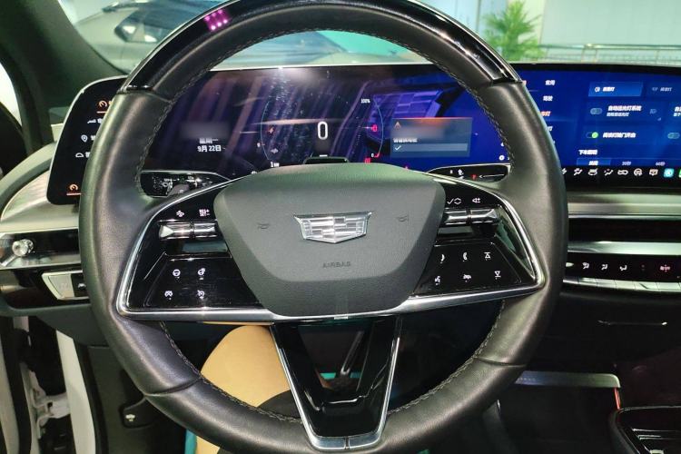 Used Cadillac LYRIQ 2022 Four-Wheel-Drive High-Performance Deluxe Edition Steering Wheel