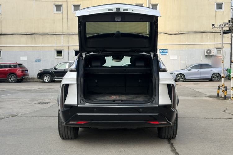 Used Cadillac LYRIQ 2022 Rear-Drive Long-Range Prestige Edition Trunk