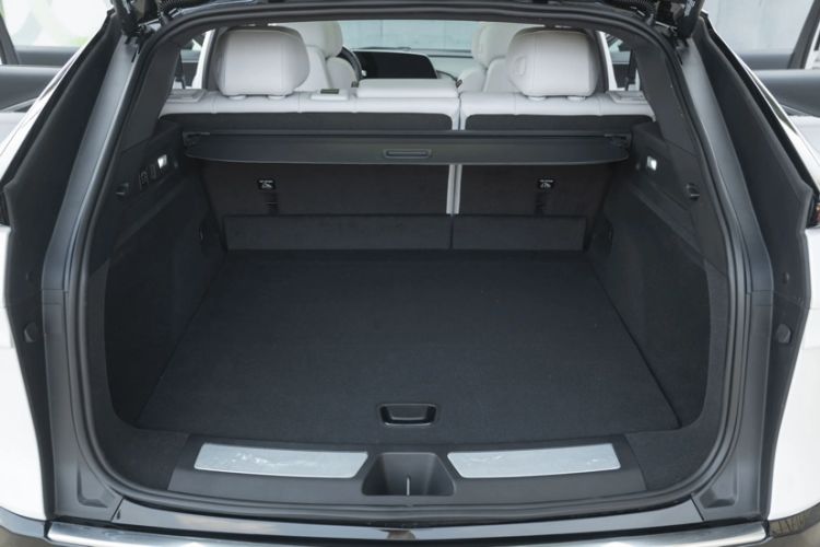 Used Cadillac LYRIQ 2022 Rear-Drive Long-Range Luxury Edition Trunk
