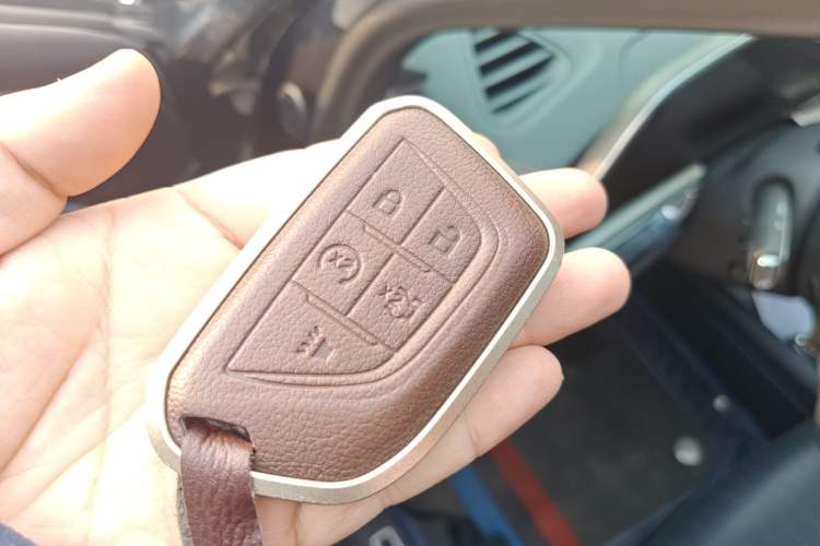 Used Cadillac LYRIQ 2022 Four-Wheel-Drive High-Performance Deluxe Edition Vehicle Key