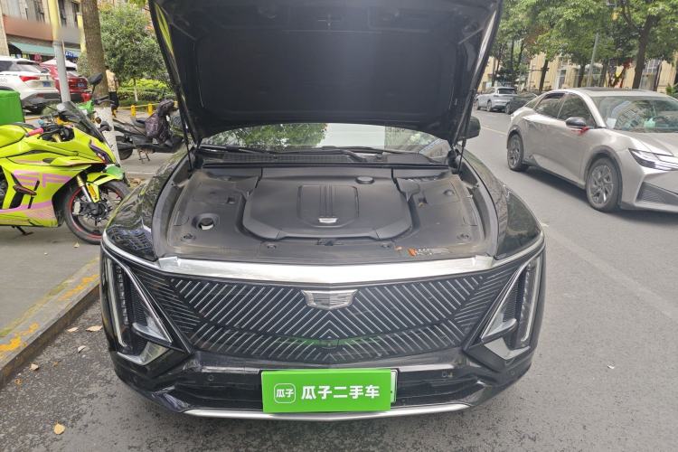 Used Cadillac LYRIQ 2024 Rear-Drive Standard Range Luxury Edition Engine Bay